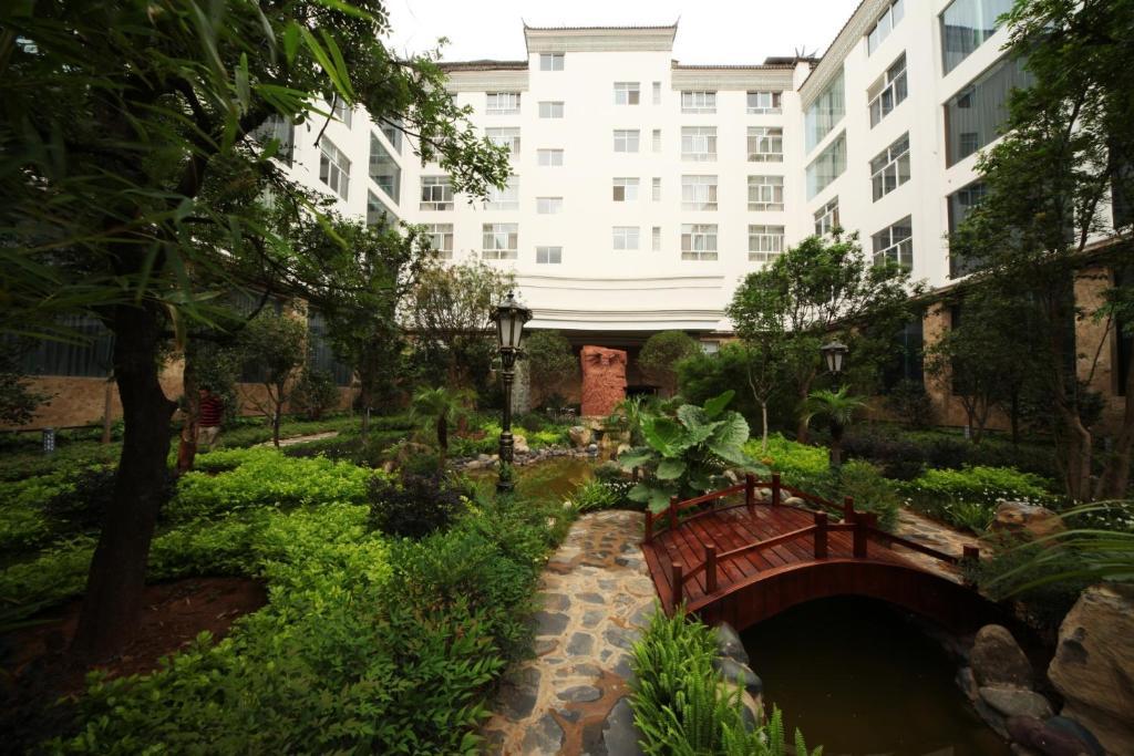 Xiongzhao Grand Hotel Weishan Dali (Yunnan) Buitenkant foto