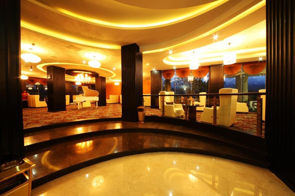 Xiongzhao Grand Hotel Weishan Dali (Yunnan) Buitenkant foto